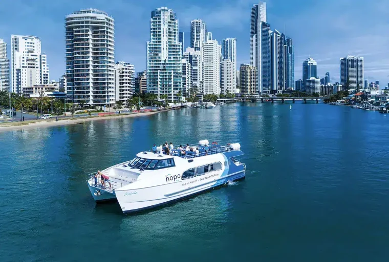 Hopo Top Ferry in Gold Coast